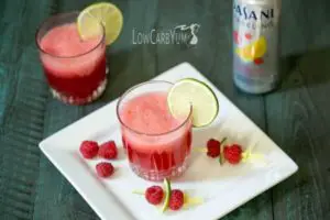Keto Sparkling Raspberry Limeade Mocktail