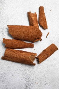 cinnamon sticks as a substitute for cinnamon
