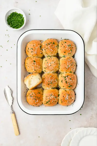 Sourdough sour cream and chive pull-apart rolls